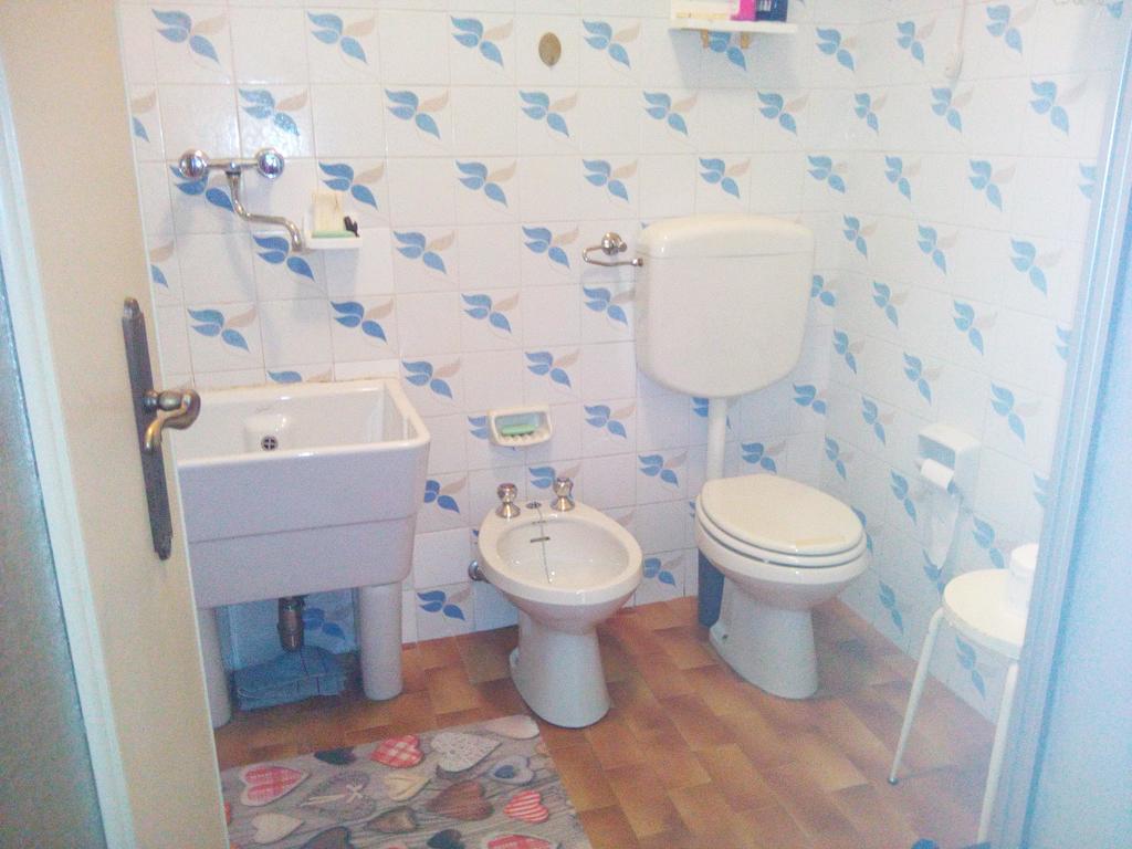 Bilocale A Piazza Brembana Apartment Luaran gambar